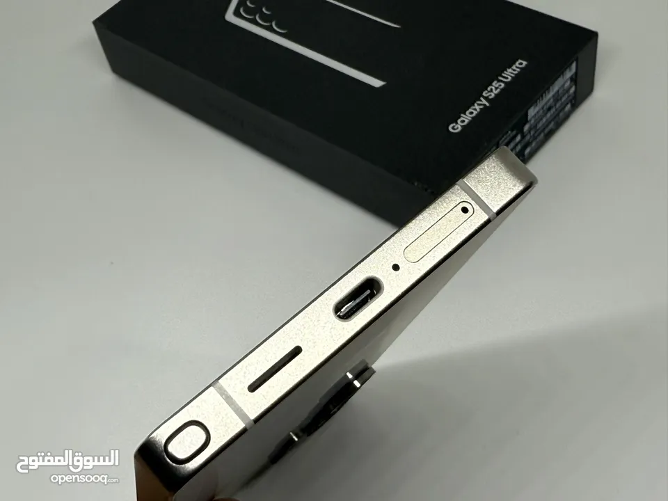 Samsung Galaxy S25 Ultra استخدام أيام مع كفر الشركة بحالة الشركة