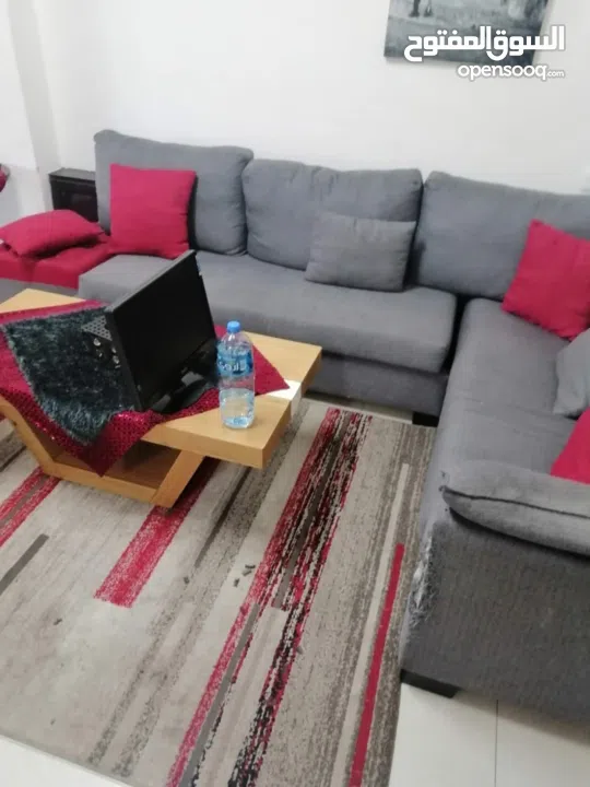 شقه للايجار مفروشه في الارسال خلف مفروشات الرونق الايجار دون وسيط مباشرة 2000ش