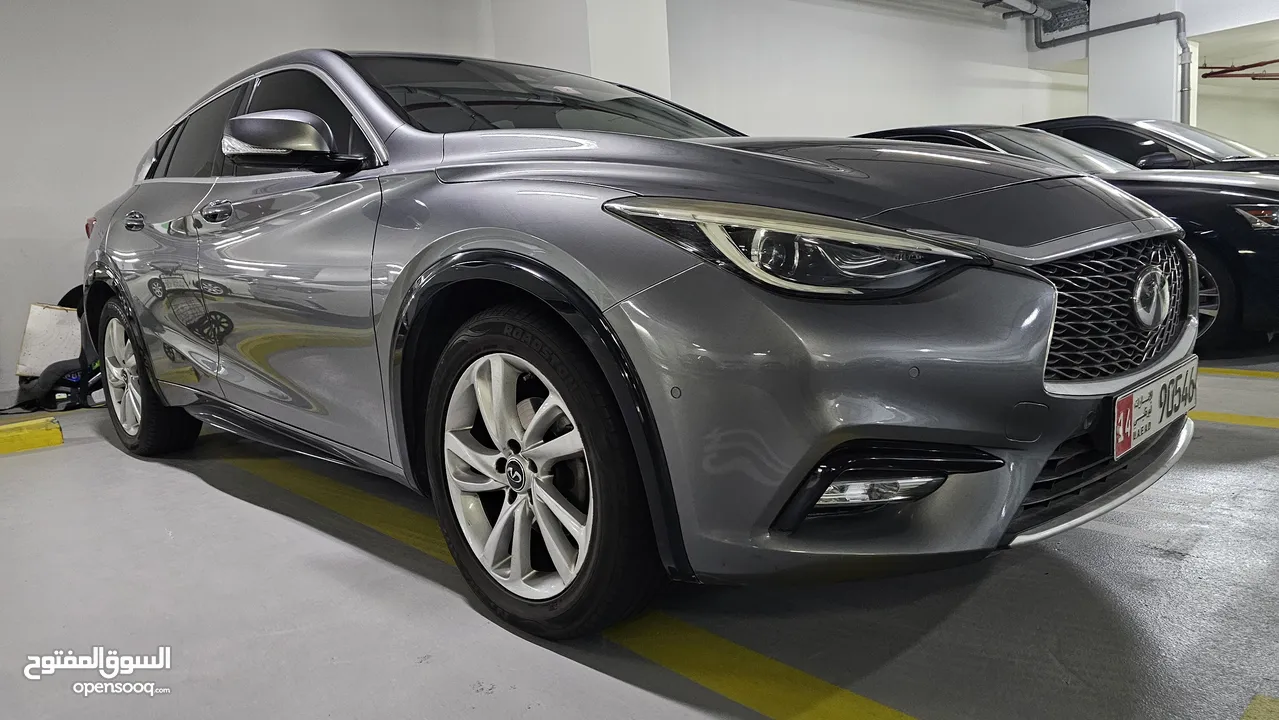 2017 Infiniti Q30