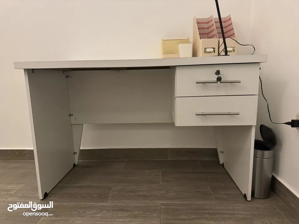 White Desk