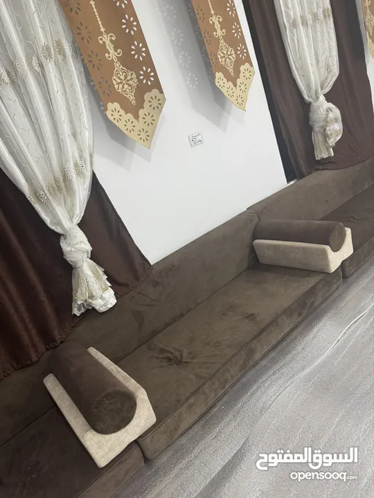 مجلس جديد لعرسان استعمال 7 شهوو