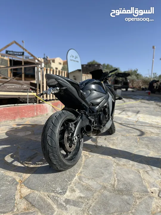 Suzuki gsxs1000f 2018