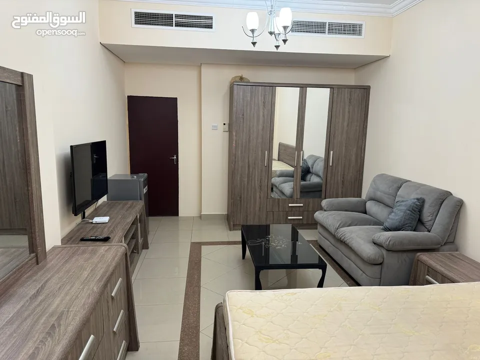 Huge spacious room, very neat and clean, for executive Bachelor  Al taawun