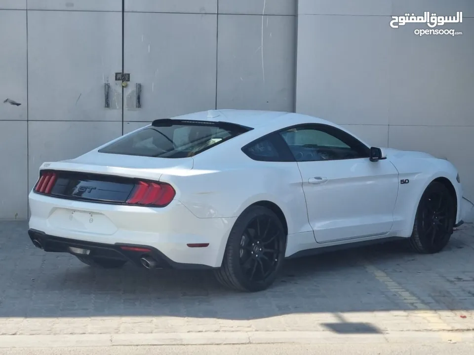 FORD MUSTANG ECOBOOST 2022 US SPEC LOW MILEAGE MANUAL GEAR