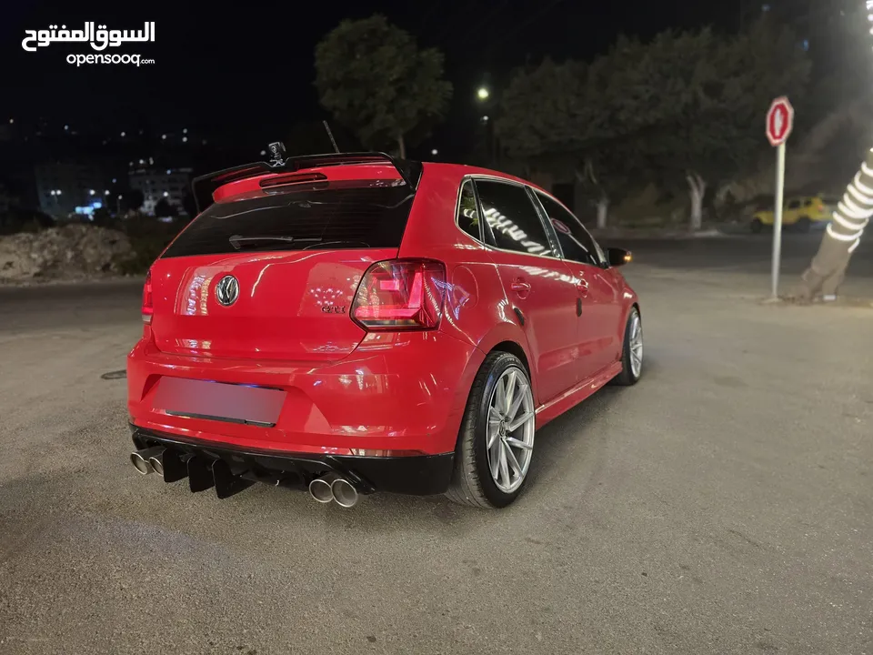 Polo8 فولكس فاجن