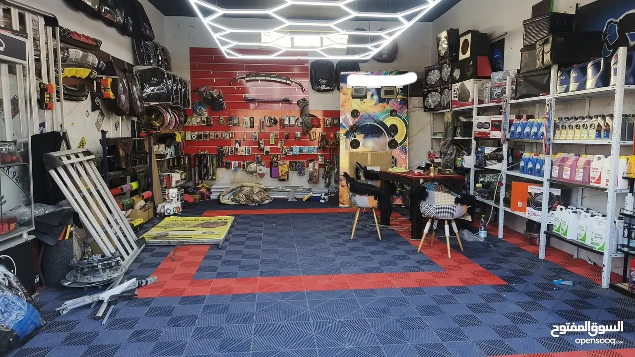 محل كماليات للبيع بسعر ممتاز