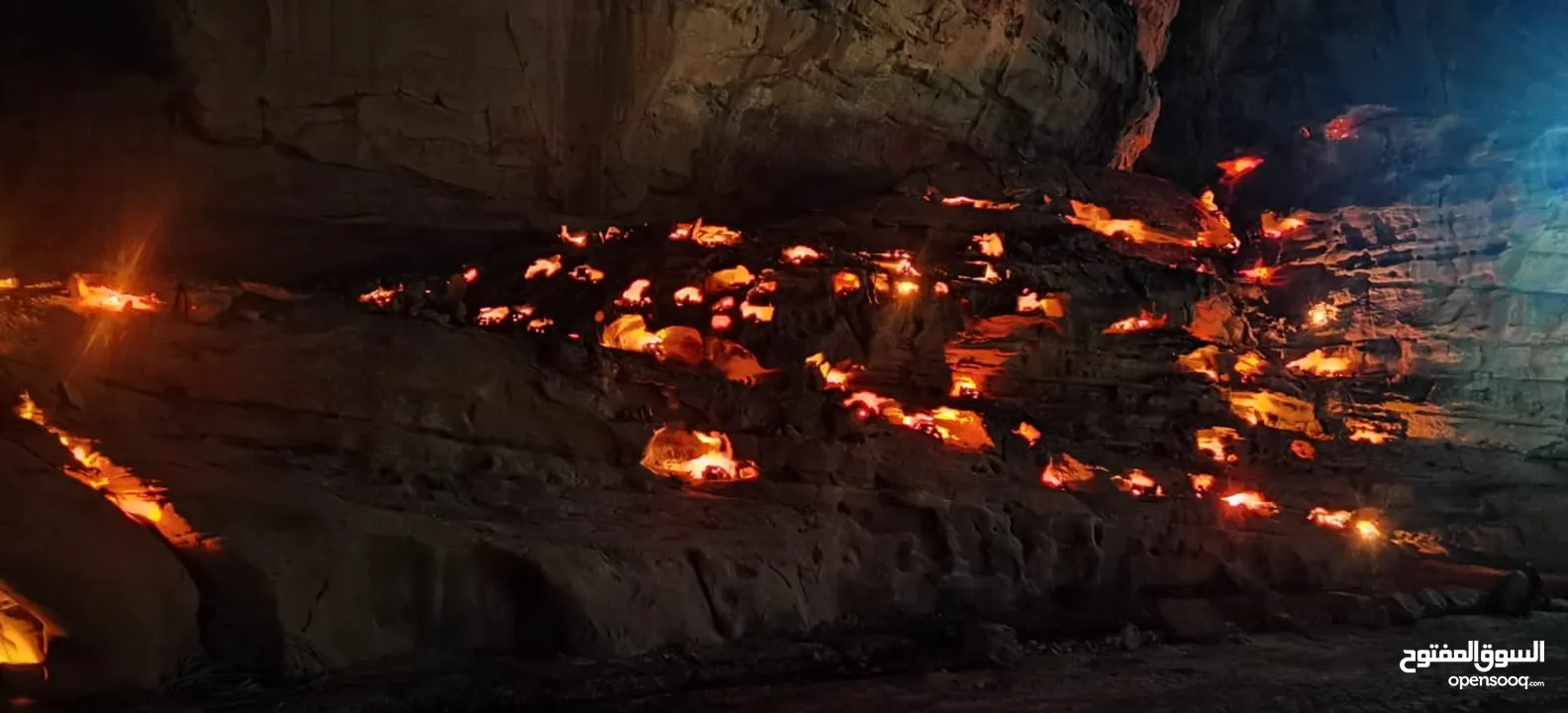 فرصة استثمارية منتجع وادي القمر السياحي الفاخر (Investment opportunity: Moon Valley Luxury Resort)