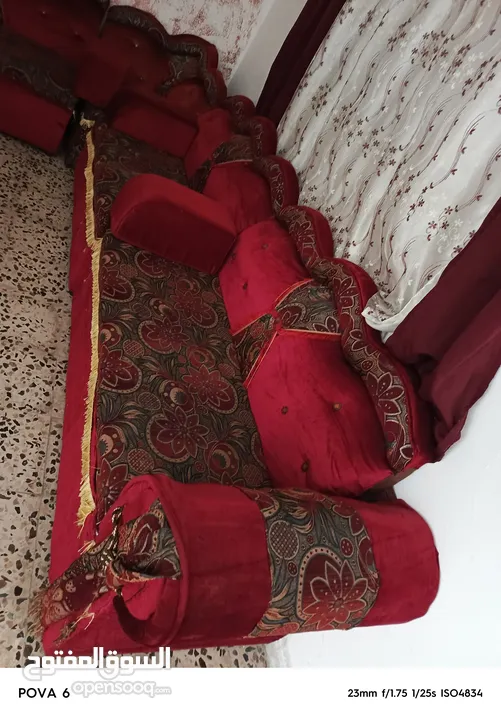 جلسه 16مقعد للبيع في إربد