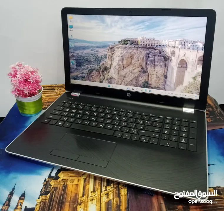 لابتوب اتش بي core i5 الجيل الثامن  مستعمل