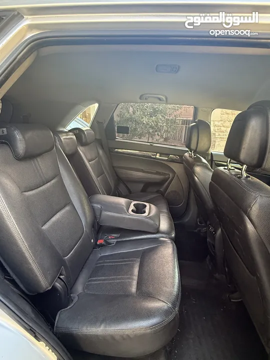 جب كيا سورينتو 2015 ولا ضربة ماشي 126 كيلو فقط 7 ركاب 4x4