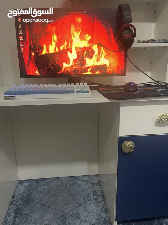 جهاز قيمنق مع كافة محتوياته