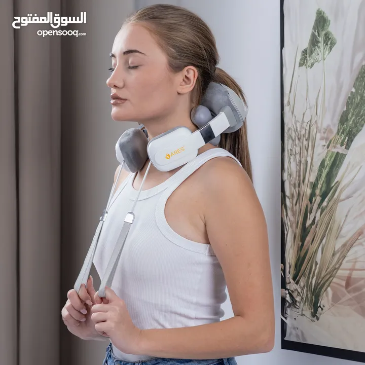 جهاز تدليك الرقبة الذكي يو نك سمارت من آريس لاسلكي البطارية 1500 أمبير 3 اوضاع والتسخين شامل التوصل