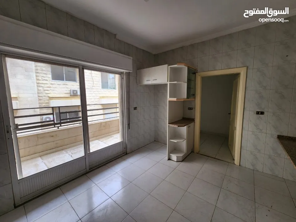 شقة طابقية للبيع او للإيجار في عبدون الشمالي - ref : 14473