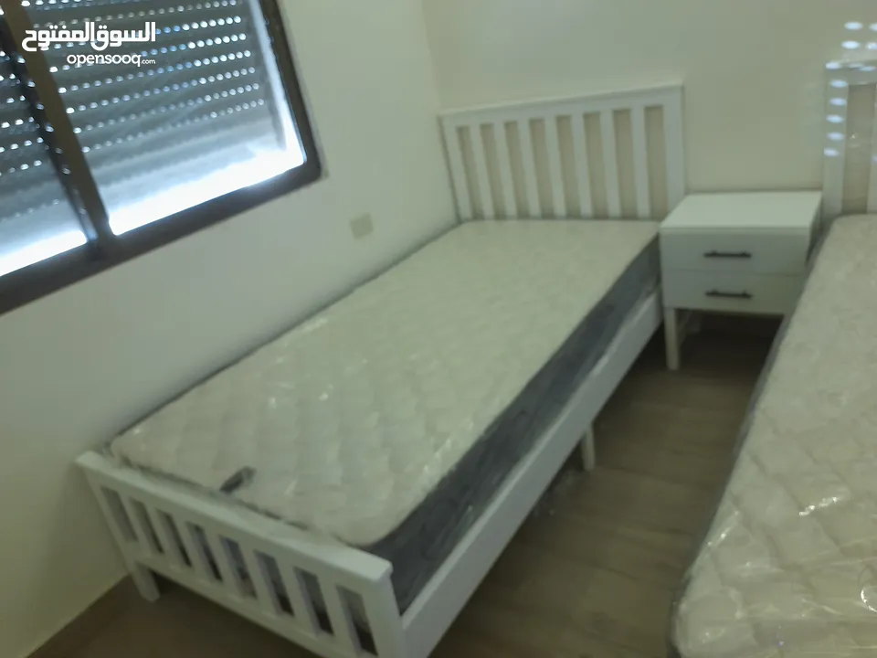 اتخوت مفرد شباب او اطفال جميع المقاسات الوان حسب الطلب و  المقاس السعر تخت بدون فرشه تفصيل جميع المق