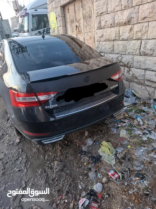 سكودا سبيرب سياره نضيفه مرتبه بسعر مرتب