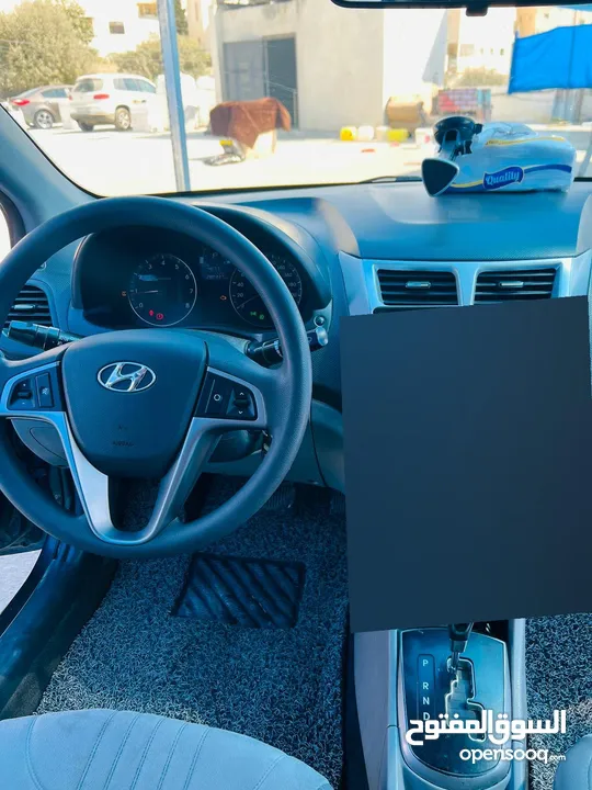 هونداي اكسنت i25 2014