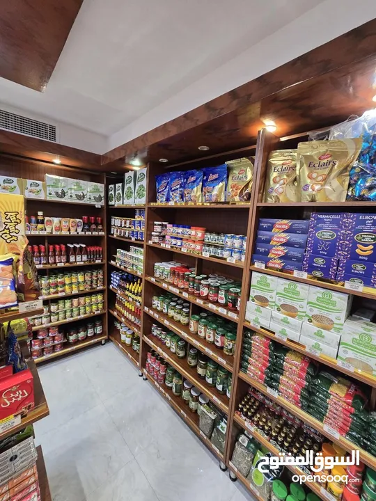 سوبر ماركت جاهز للبيع بسبب السفر