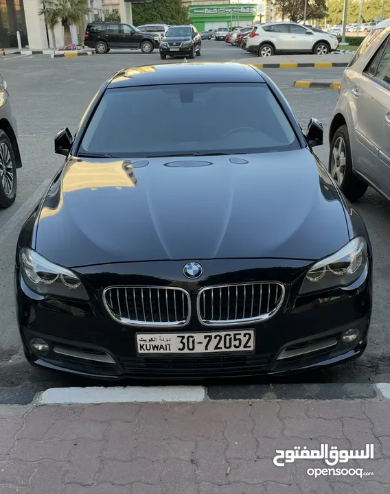 BMW 520i بحالة الوكالة