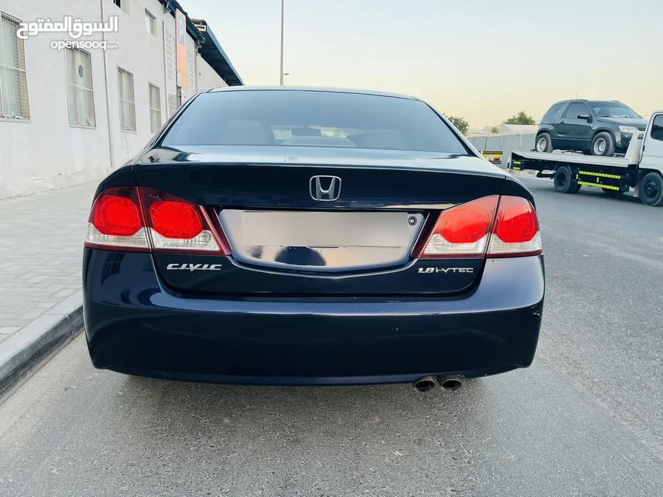 2009 honda civic family car neat and clean