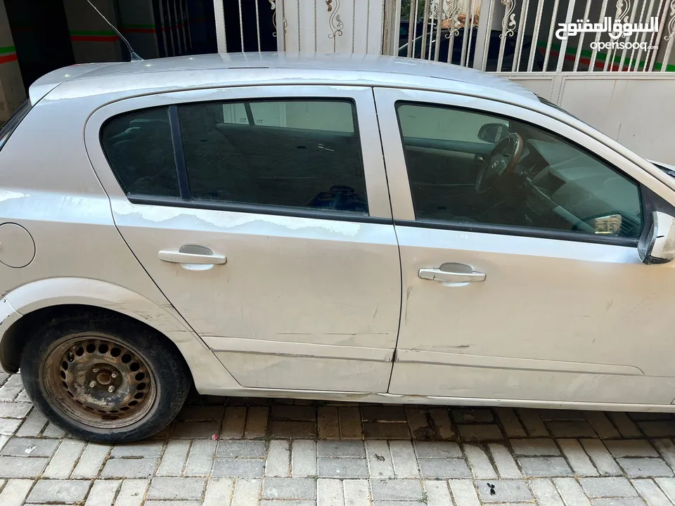 اوبل استرا بسعر مميز على الكاش