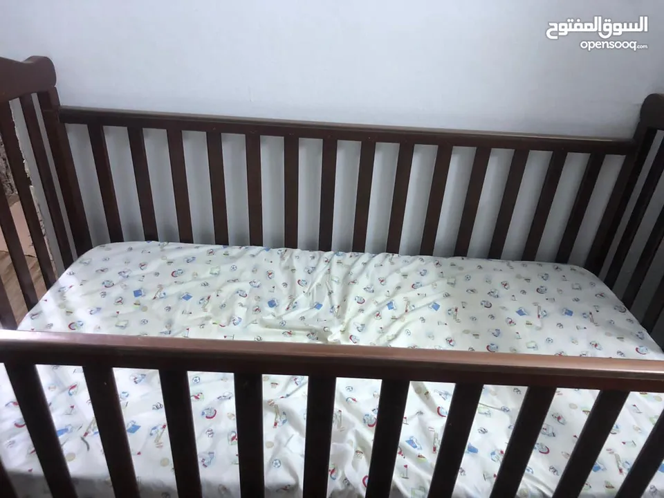 سرير اطفال بوسع  لطفل او طفلين