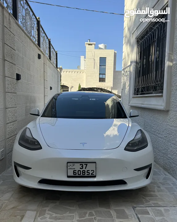 Tesla model 3 2021 stander plus