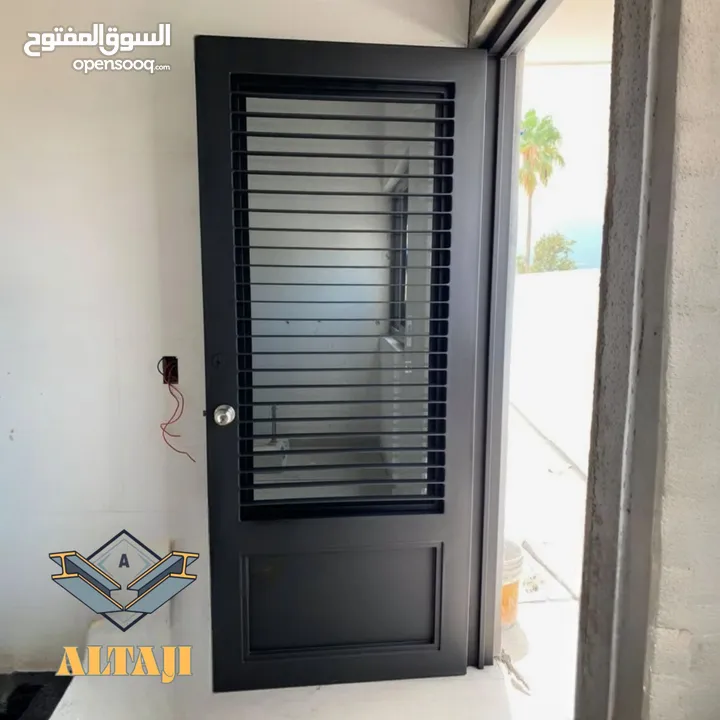 التاجي لجميع أنواع الحدادة والصيانة والدهان بأعلى جودة ومتانة لا تضاهى.