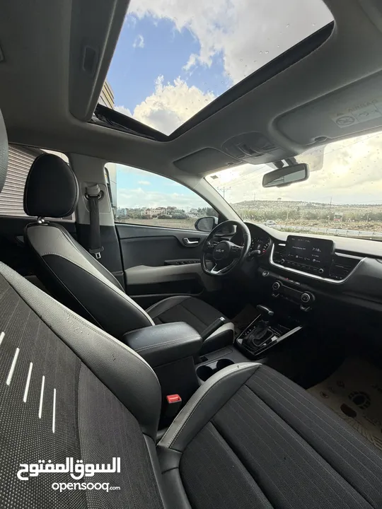 كيا ستونيك 2024 فل إضافات