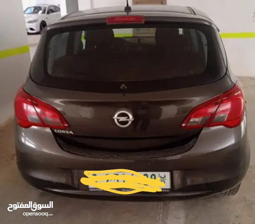 اوبل كورسا 2017جديده نظيفة استعمال شخصي