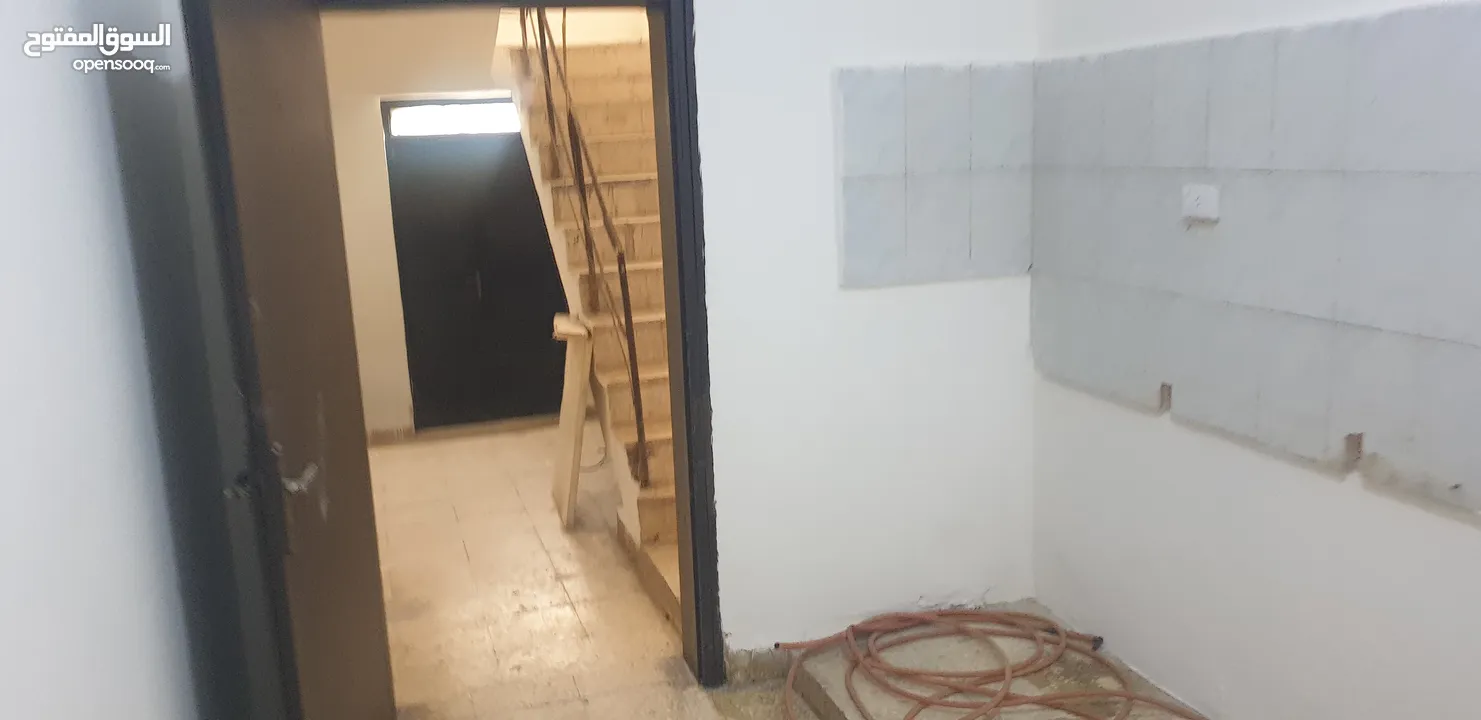 بيت في عين الباشا التطوير قرب مسجد البداد