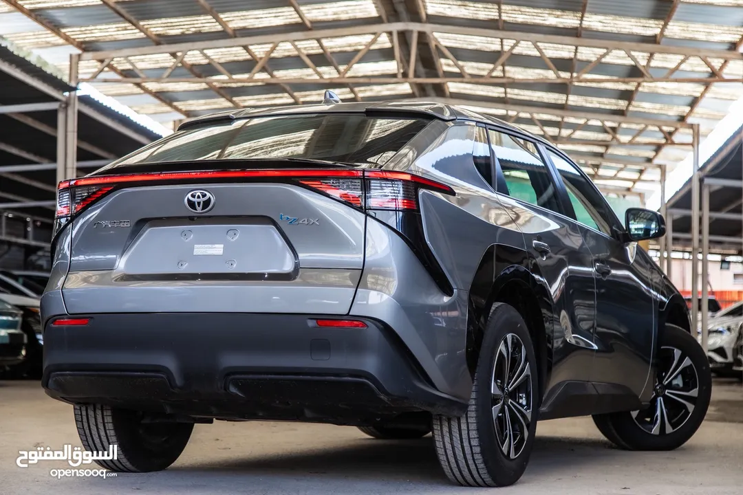 Toyota BZ4X تويوتا بي زد فور 2022