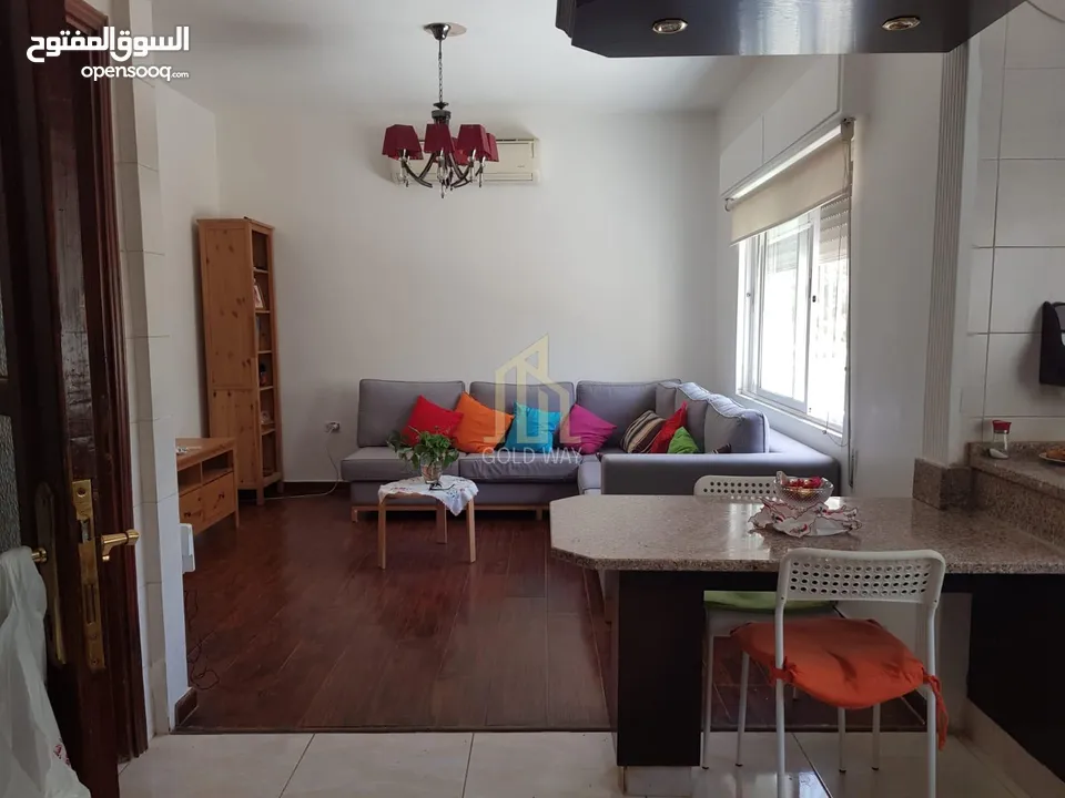 في موقع مميز في الدوار السابع شقة أرضيه 125م مع حديقة بتشطيبات راقيه / ref 9529