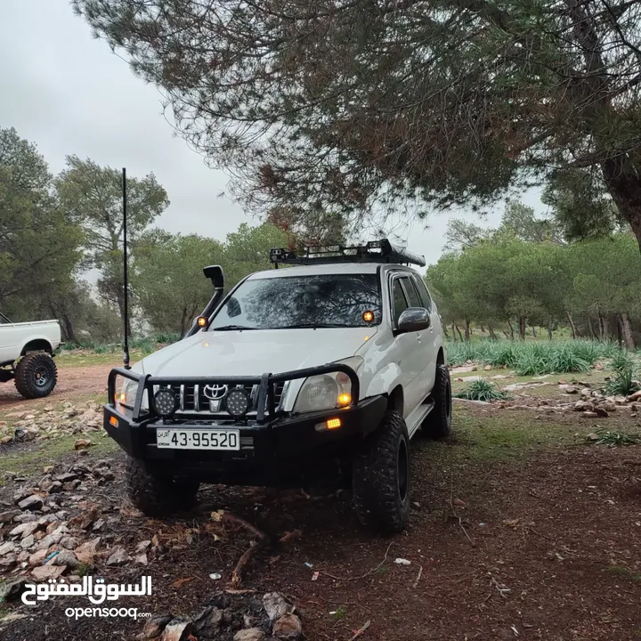 تويوتا برادو vx 4000cc للبيع المستعجل او البدل على سلفرادو 2007 او جيب شيروكي 2000