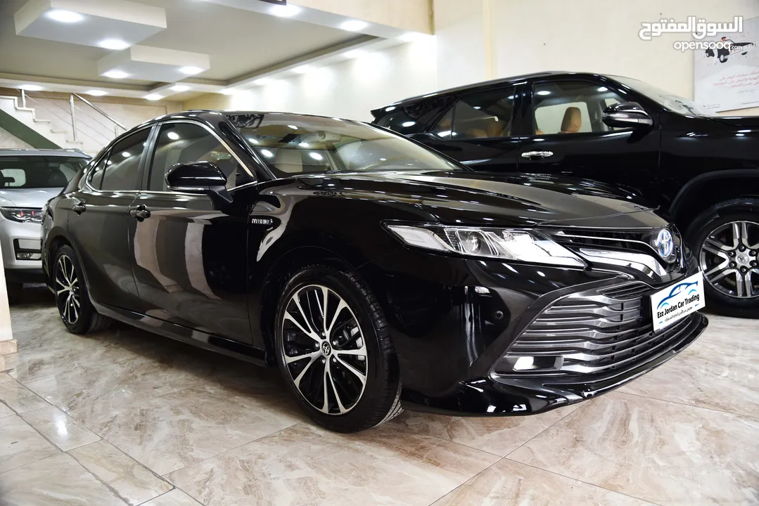 تويوتا كامري هايبرد Toyota Camry Hybrid GLE 2020