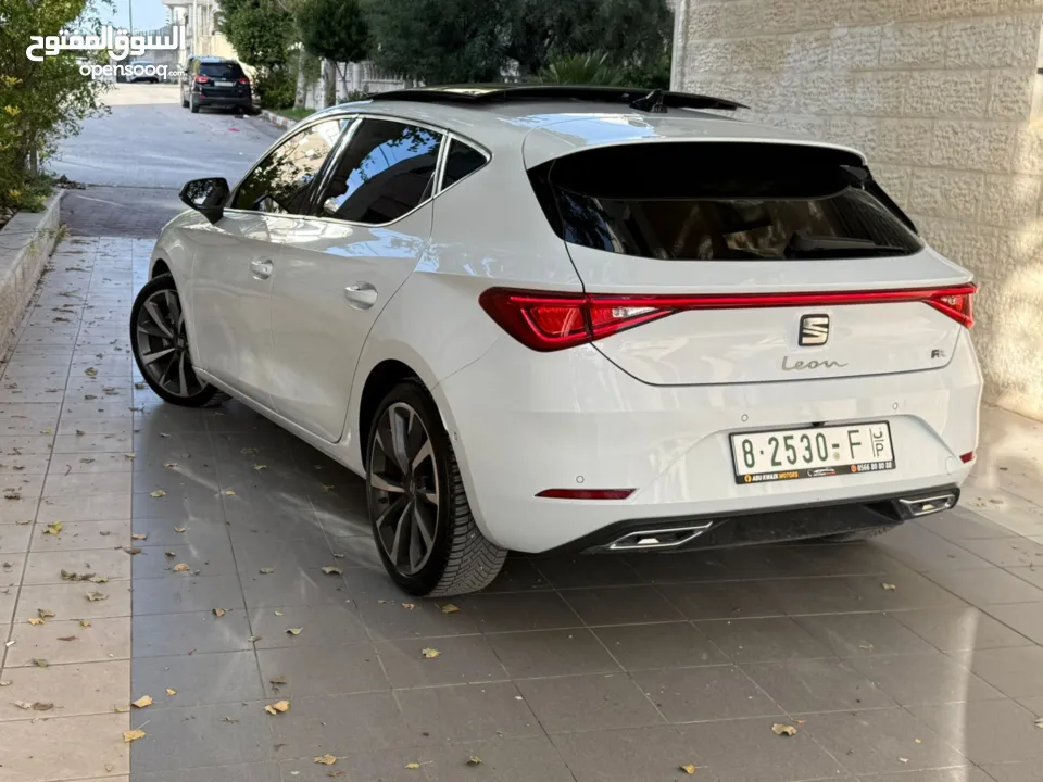 سيات ليون fr 2021 بلاك ادشن فل مسكرر ولا جرام بويه عداد 30 الف بسعر المميزز جدا