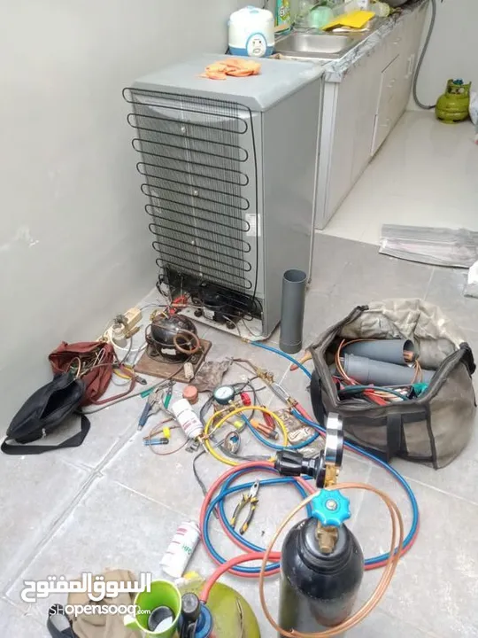 صيانة ثلاجات وتكيفات و غسالات و بوتاجار شركة العبقري لجميع الصيانة في جميع الإمارات