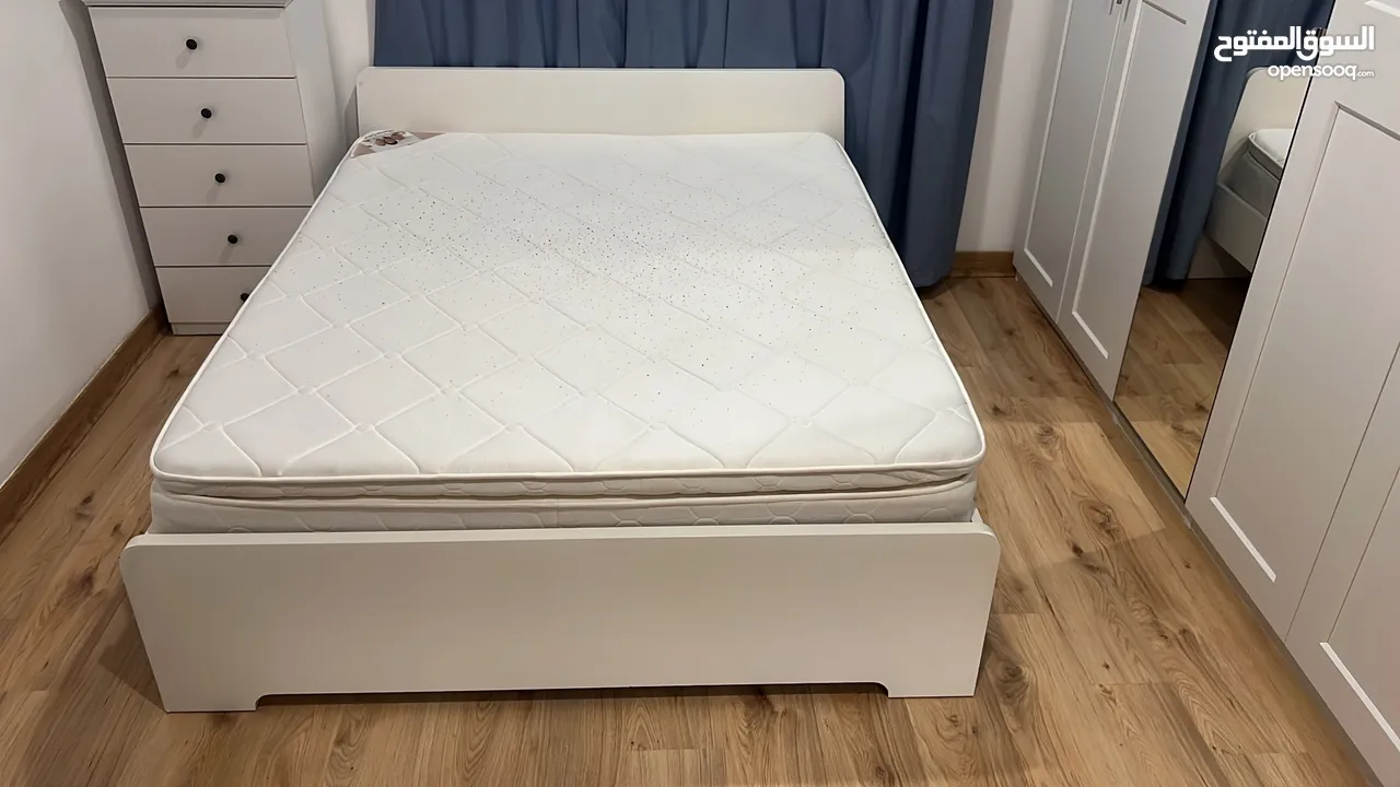 King bed 200x180