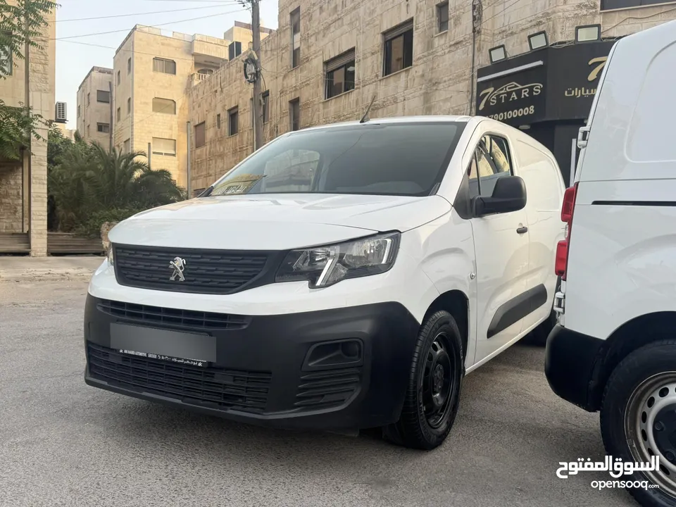 Peugeot partner 2023 بسعر مغري