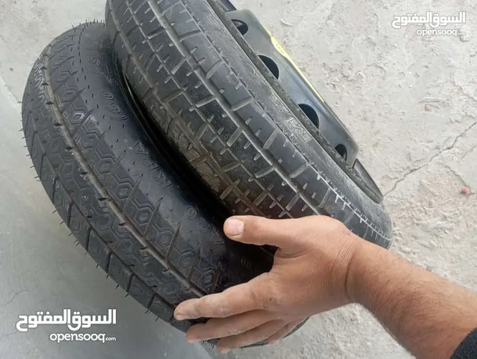 سبيرات للبيع قياس 14 نظاف براغي قريب  كوشوك نظيف كويس القطعه سعره 25 دينار