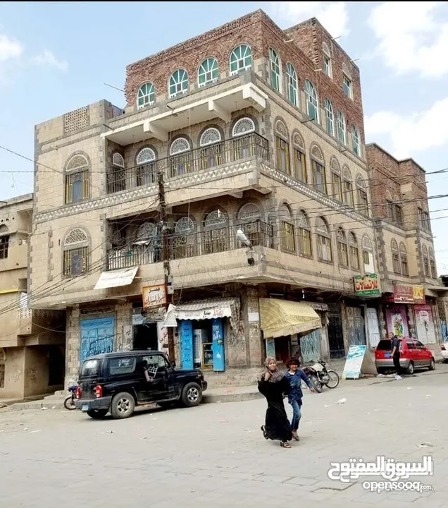 عماره عرطه ثلاثه شوارع بسعر خيالي