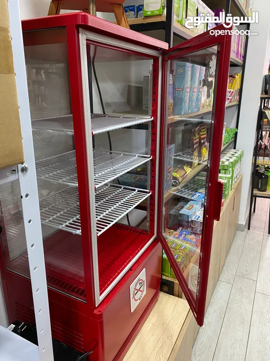 ثلاجة كاونتر عرض كيك 4 طبقات