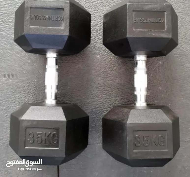 دامبلز ثابت الشكل السداسي متوفر بجميع الاوزان حديد مغطى ربر مميز وفخم يوجد خدمة توصيل