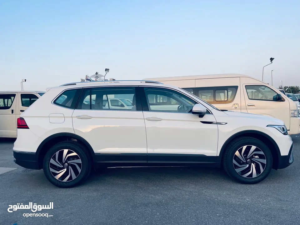 VOLKSWAGEN TIGUAN L 1.5L TURBO 2023 CHINESE VERSION ONLY FOR EXPORT