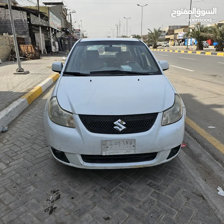 سوزوكي sx4 موديل 2011