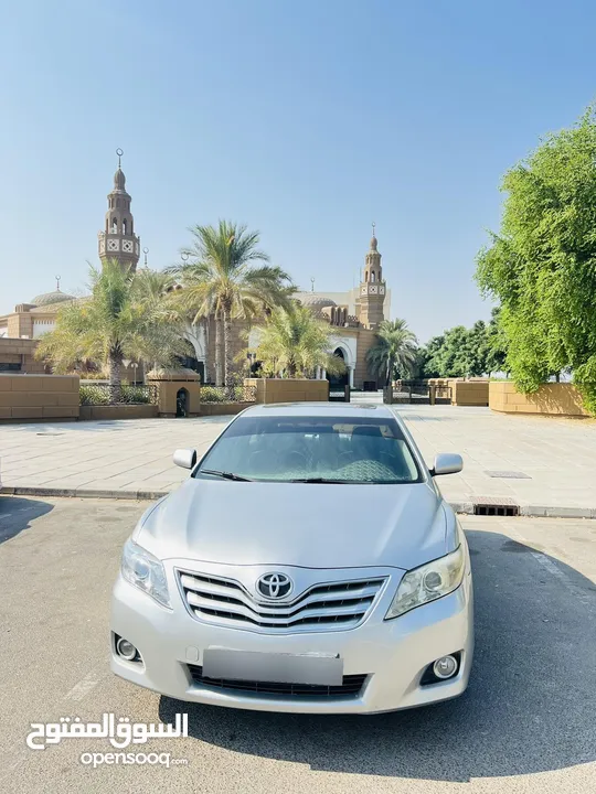 Toyota camry 2011 full option