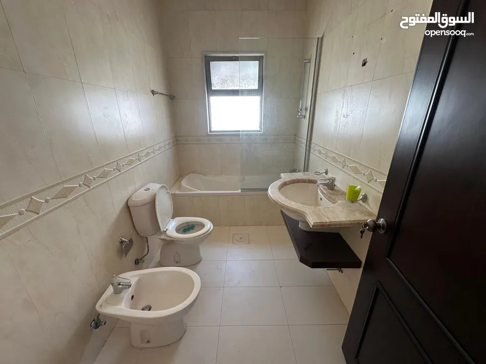 شقه شبه مفروشه للايجار في الرابيه ( Property 41234 )-174865440