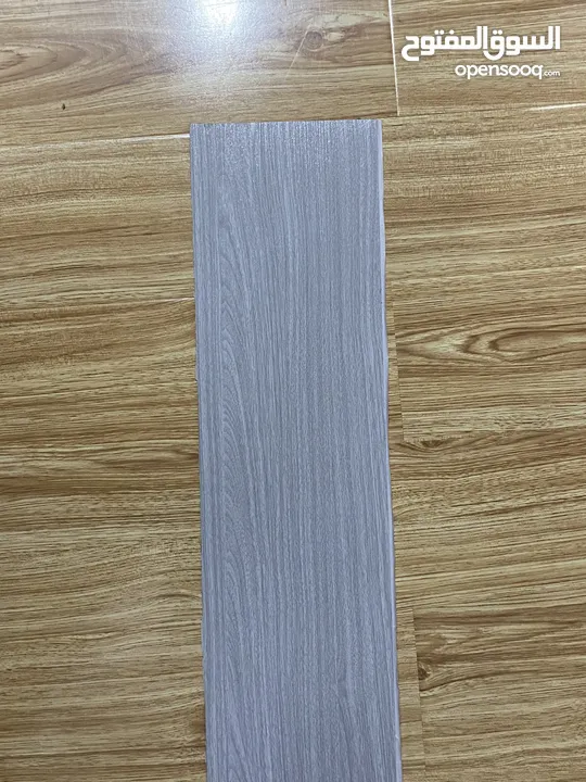 ارضيات لاصقة باركية وبورسلان
