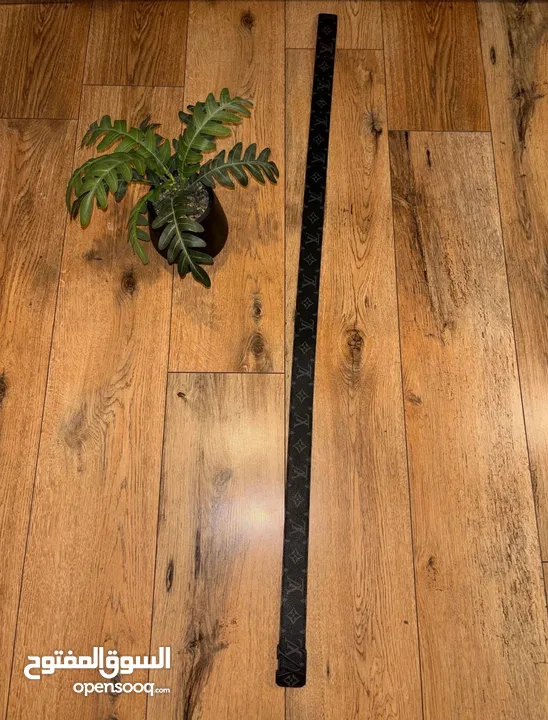 Louis Vuitton mens wear belt top quality