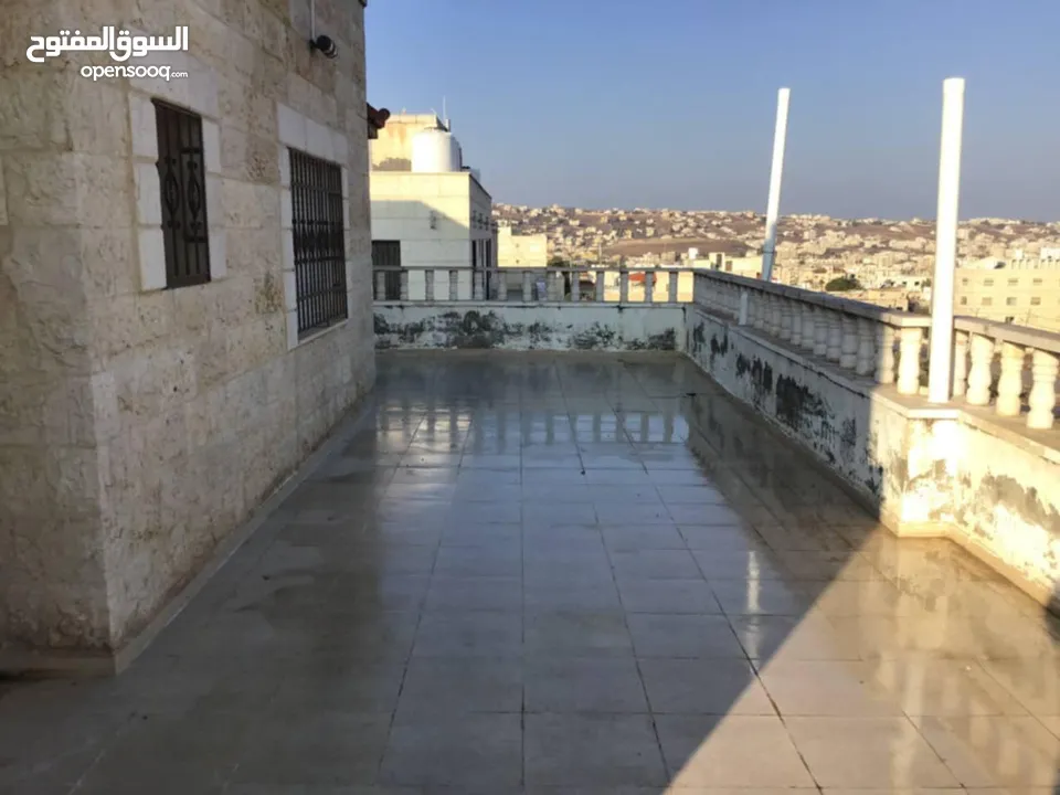 شقة لللبيع في الحصن
