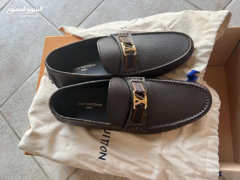 Louis Vuitton shoes لويس فيتون حذاء مقاس 41